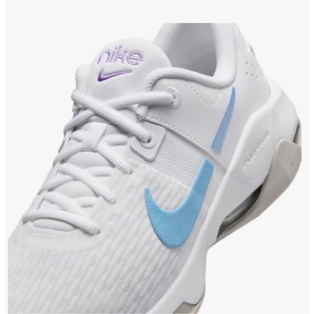 Nike Women's Zoom Bella 6 trainer in white and light armoury blue NIB 8